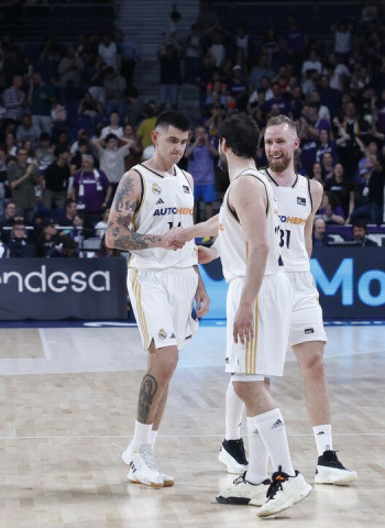 Deck vuelve a ser el salvador del Real Madrid, 95-92