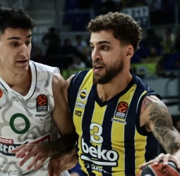 El Fenerbahce domina de forma clara al Panathinaikos, 83-69