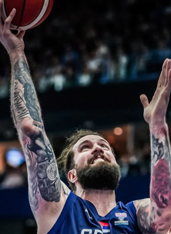 Serbia gana de forma convincente a Finlandia