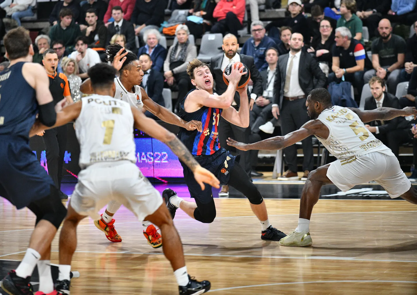Rokas Jokubaitis abandonará el Barcelona al final de temporada