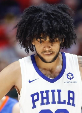 Izan Almansa seguirá en la organización de los Philadelphia 76ers