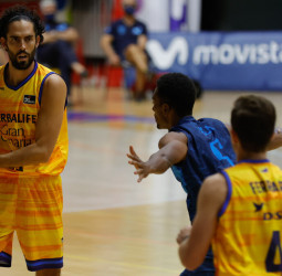 El Herbalife Gran Canaria derrota con autoridad a Movistar Estudiantes (83-94)