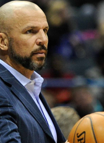 Milwaukee Bucks cesa a su entrenador Jason Kidd
