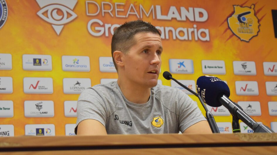 Jaka Lakovic: «Casademont Zaragoza es un equipo al que le gusta correr y jugar en transición»