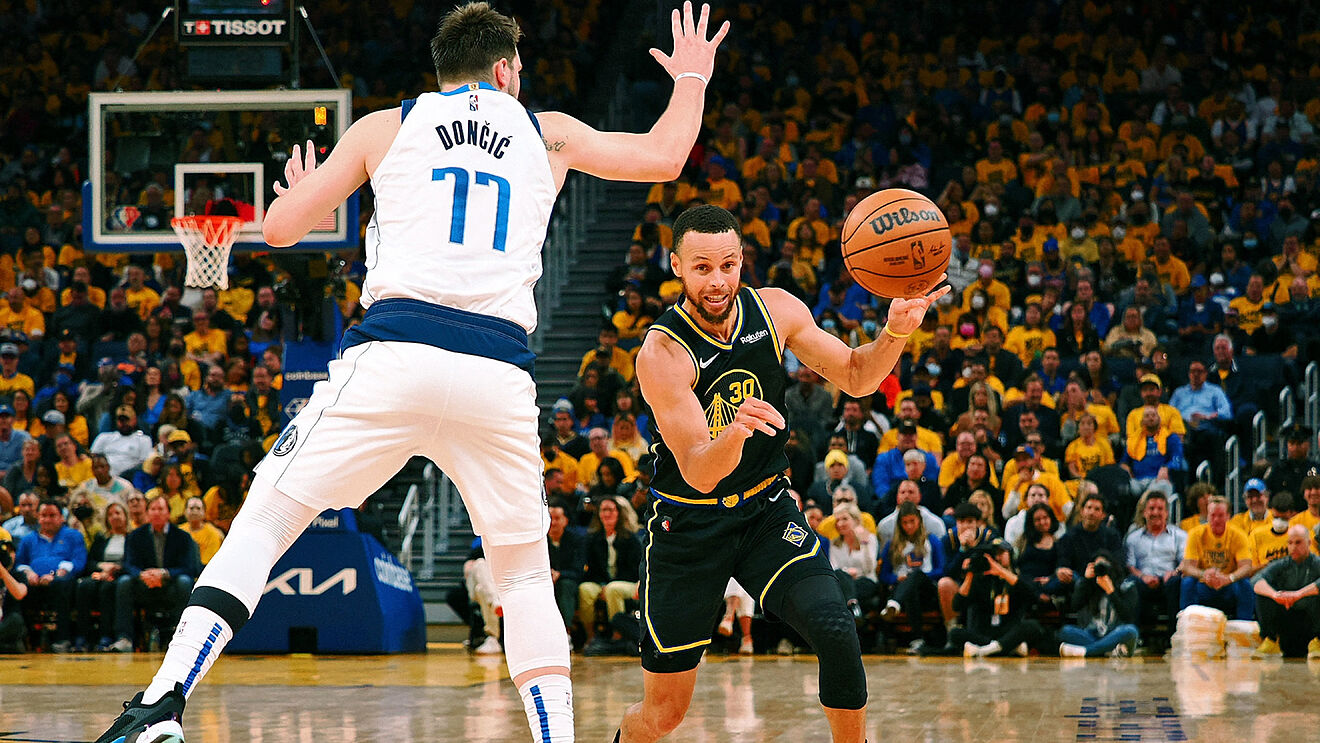 [4-1] Los Warriors vuelven a una final NBA tres años después (110-120)