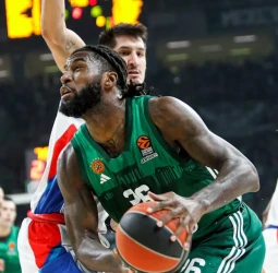 Panathinaikos prevalece sobre sobre el Anadolu Efes, 83-76