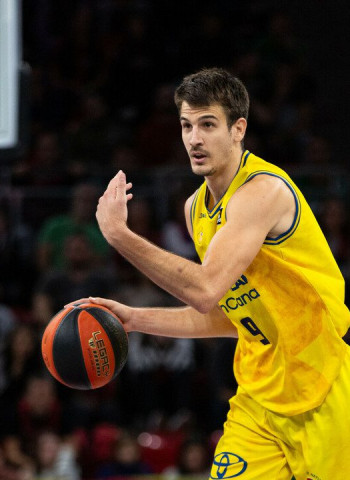 Nicolás Brussino, Jugador de la Jornada 8