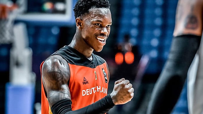 Alemania se maneja mejor en un partido a pocos puntos (55-61)