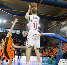 Jaka Blazic y Rafa Luz se desvinculan del Baskonia