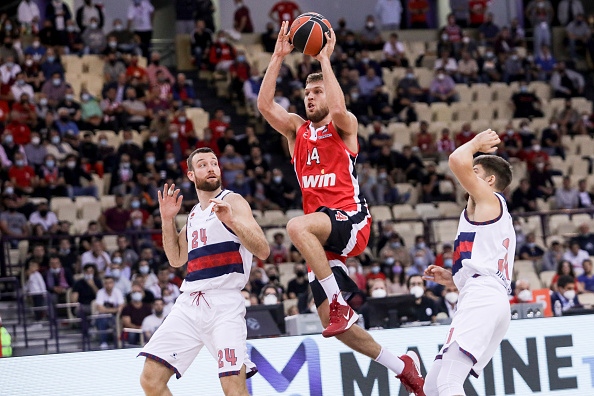 Baskonia cae en el inicio europeo (75-50)