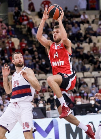 Baskonia cae en el inicio europeo (75-50)