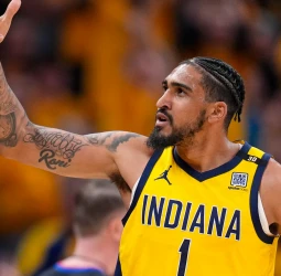 Obi Toppin continuará en los Indiana Pacers