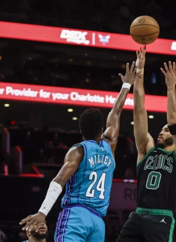 Los Celtics demuestran solvencia en Carolina del Norte