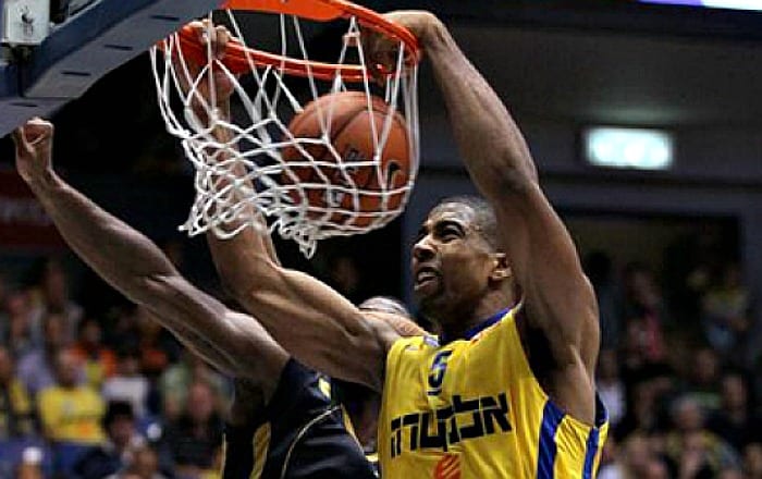 El Maccabi quiere anular el contrato de Richard Hendrix