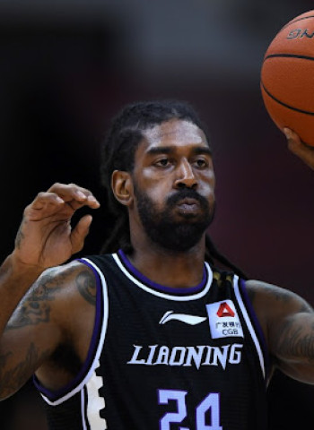 O.J. Mayo, cerca del Unics Kazan