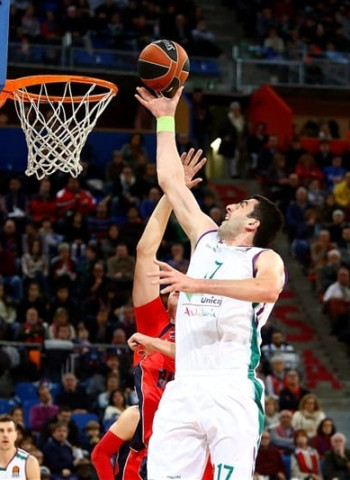 Shermadini y Dani Díez cambiarán Unicaja Málaga por el Iberostar Tenerife