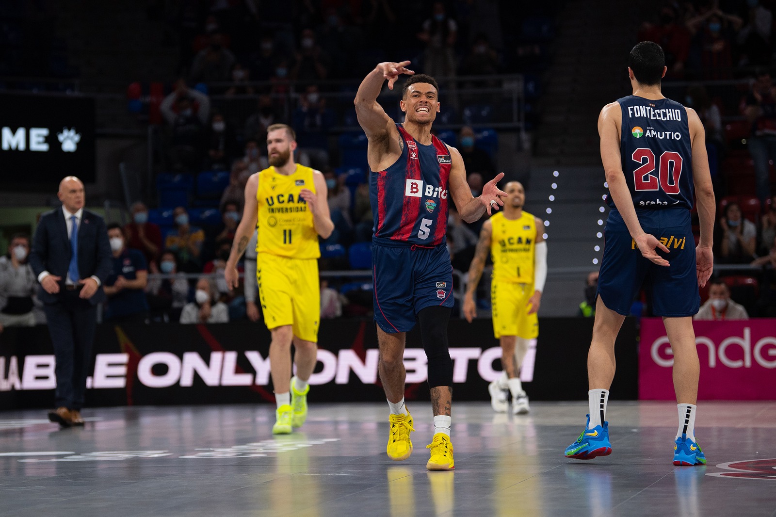 Victoria y average del Baskonia ante Ucam Murcia (93-83)