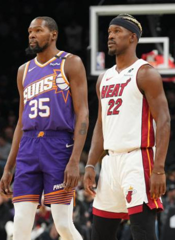 Suns remonta ante los Heat a base de Durant, 112-115