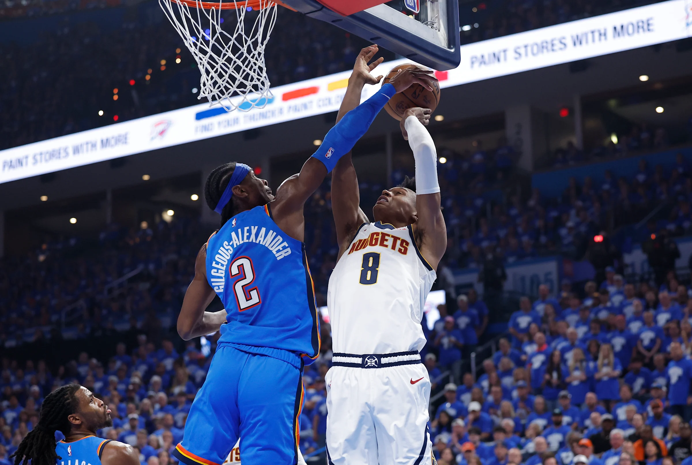 Los Thunder superan a Denver en el séptimo y completan las finales de conferencia, 93-125 [4-3]