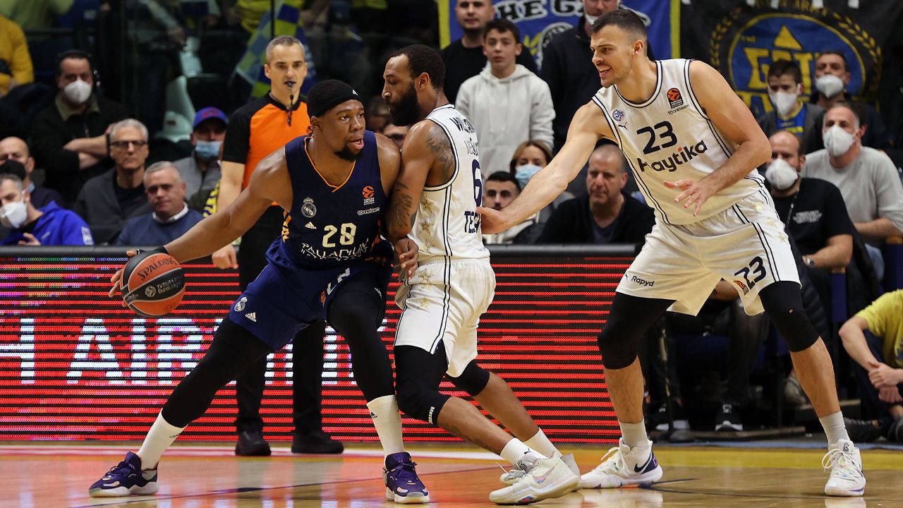 Derrota del Real Madrid en los últimos segundos en Tel Aviv (75-74)
