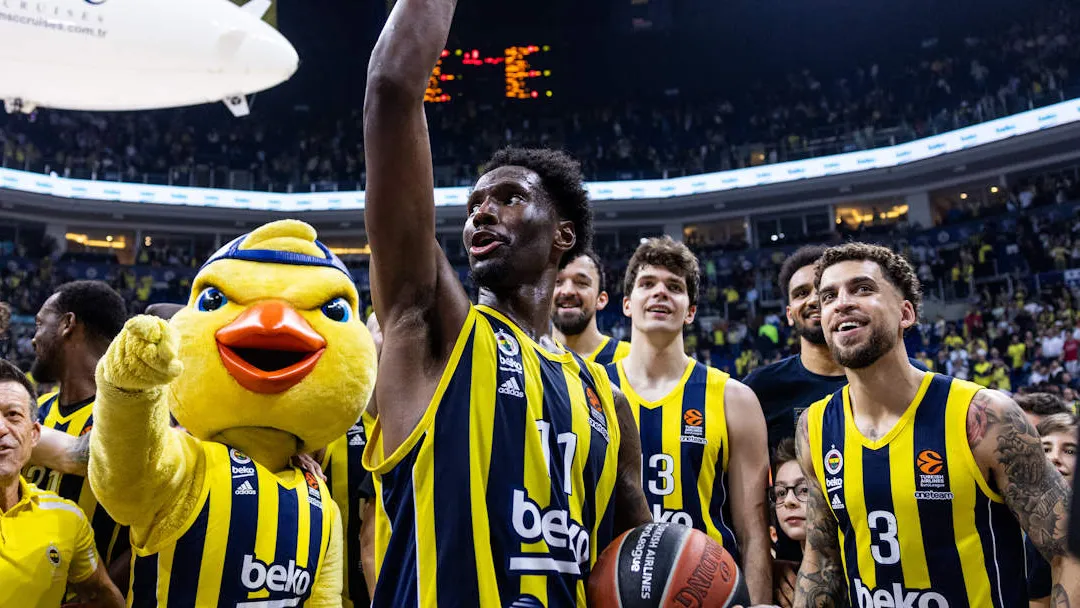 Nigel Hayes-Davis establece récord de puntuación en un partido de la EuroLeague con 50 puntos