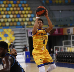 Heroico triunfo de un estoico Herbalife Gran Canaria (97-94)