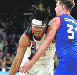 Posible intercambio de cromos Moneke-Jokubaitis entre el Baskonia y el Barcelona