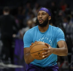 Josh Okogie, una pieza que los Warriors deberían considerar en serio