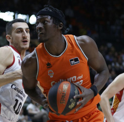 El Río Breogán refuerza su pintura con Boubacar Touré