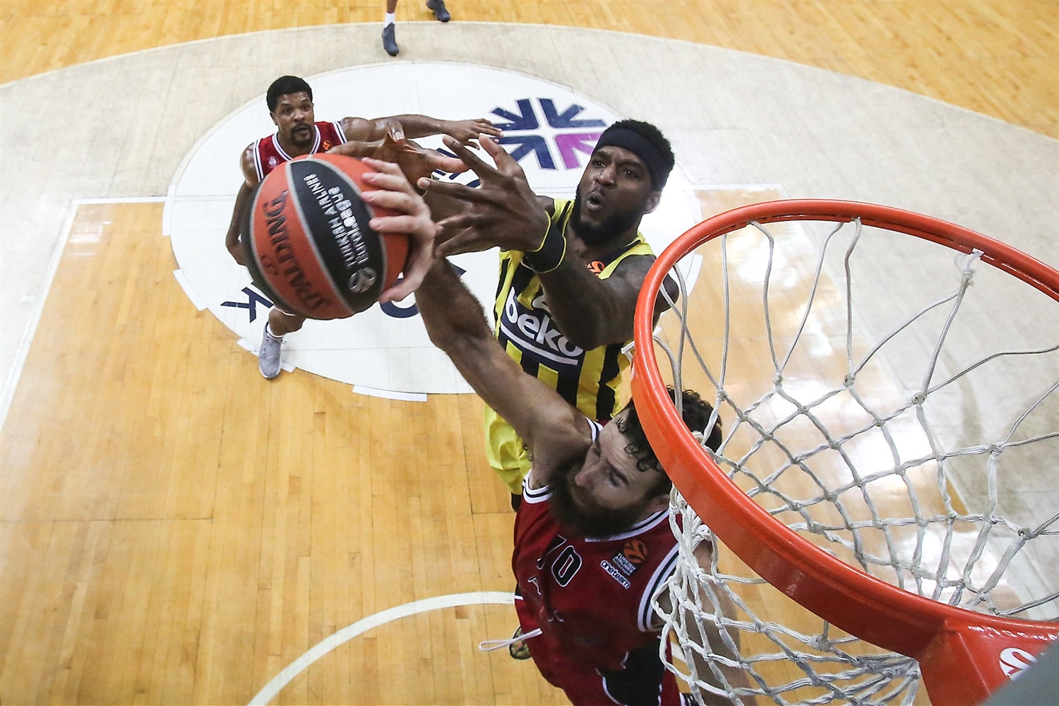 Previa Jornada 27 EuroLeague: Armani Milán vs Fenerbahce