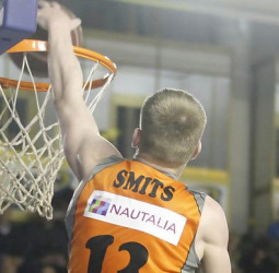 Rolands Smits renueva con el Montakit Fuenlabrada hasta 2018