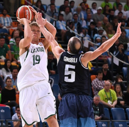 Lituania, mejor que Argentina (81-73)