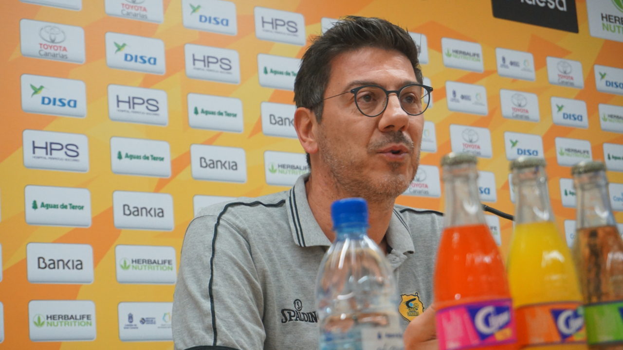 Fotis Katsikaris: «Es un partido para ver la mentalidad del equipo»