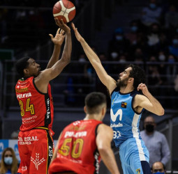 Golpe de autoridad del Covirán Granada al vencer en el WiZink Center