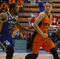 Desvinculado del Barcelona, Ludde Hakanson apunta al Movistar Estudiantes