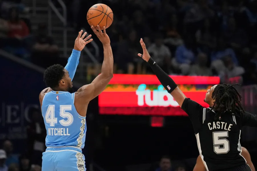 La noche NBA: Bulls gana a los Lakers en un intenso final, Pacers anota 162 puntos