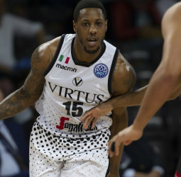 Mario Chalmers llega a un acuerdo con el AEK Atenas