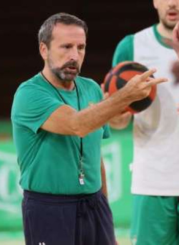 Joan Plaza: "He notado al equipo enrabietado, con tensión y conscientes de lo que tenemos que hacer"