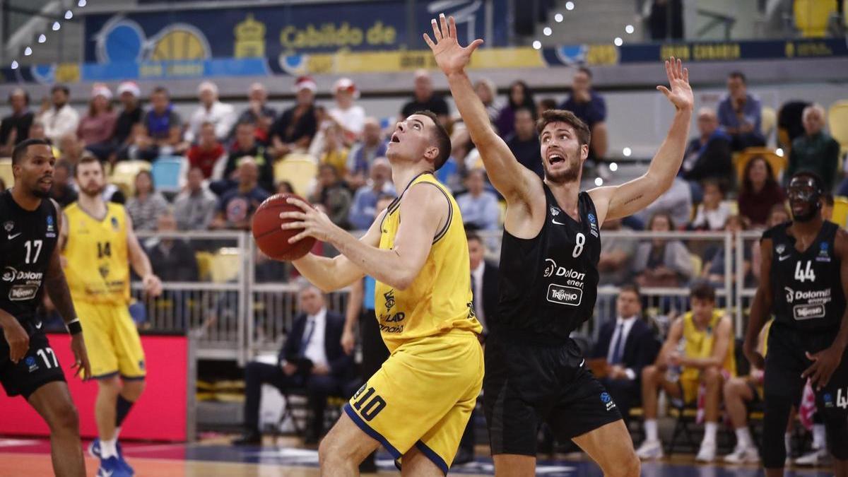 Dura derrota para el Dreamland Gran Canaria ante el Dolomiti Trento (76-98)