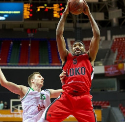 Kevin Jones, objetivo interior del Estrella Roja