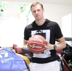 Pocius: "Estoy encantado con el futuro que se nos presenta"