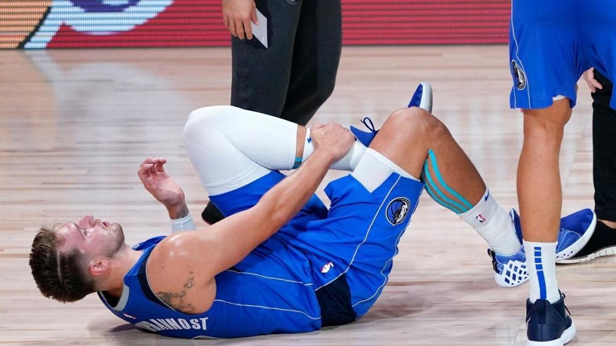 Luka Doncic se lesiona el tobillo izquierdo