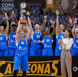 Avenida amplía su palmarés con su cuarta Copa consecutiva (76-58)