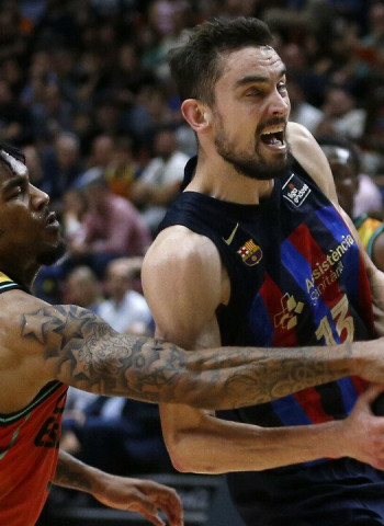 El Barça más triplista vuela hasta semifinales (64-87)