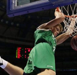 La Liga Regular del Unicaja se cierra en Santiago