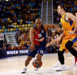 Jayson Granger negocia con el Bayern Munich