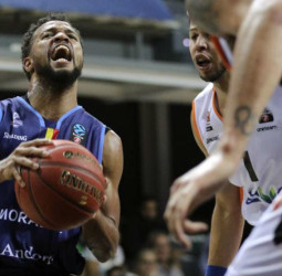Hannah lidera el valioso triunfo del MoraBanc Andorra ante el Monaco (95-68)
