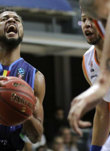 Hannah lidera el valioso triunfo del MoraBanc Andorra ante el Monaco (95-68)