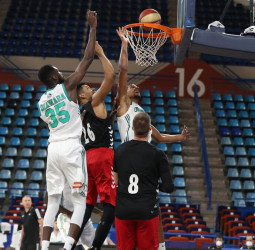 Motivos para la esperanza en la derrota del Delteco GBC en Pau (85-78)