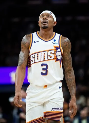 Los Suns sopesan cortar a Bradley Beal y seguir la vía Lillard: reconstrucción o ruina